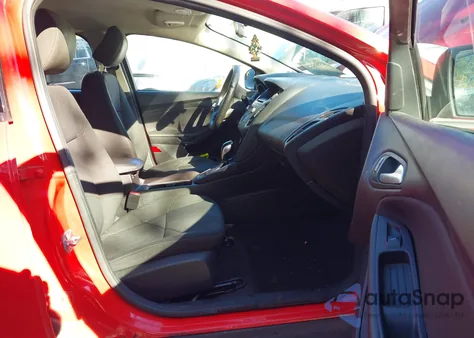 2016 Ford Focus Se from USA, damaged, VIN 1FADP3K25GL352468